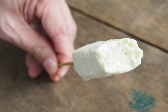 突然大口吃雪條、雪糕所導致短暫的「冰淇淋頭痛症」(ice-cream headache)十分常見。
