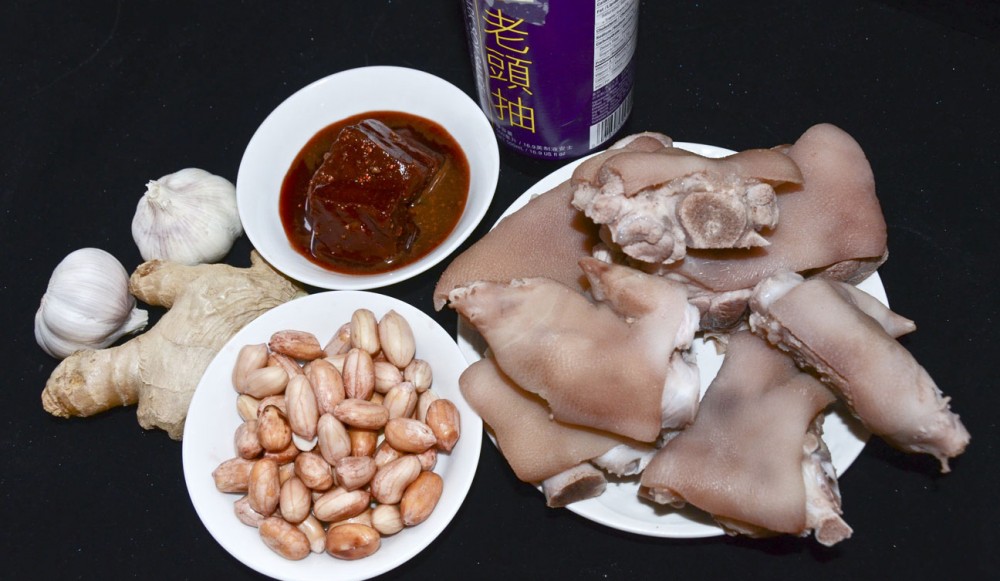 南乳花生炆豬手