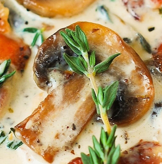 蘑菇奶油煙肉意麵4