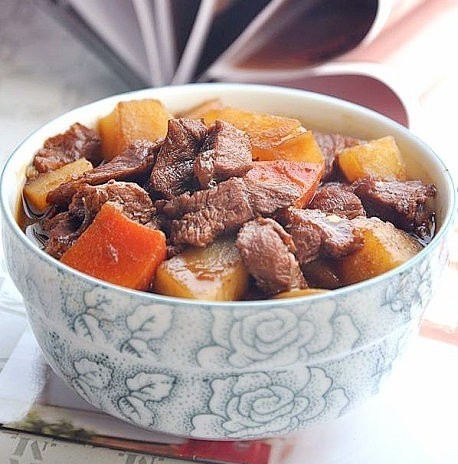 薯仔燜牛腩1