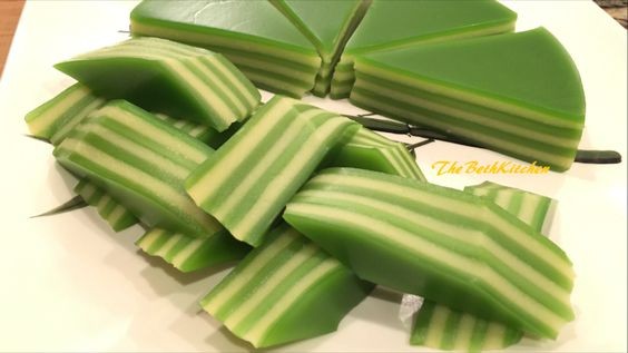 椰汁班蘭千層糕