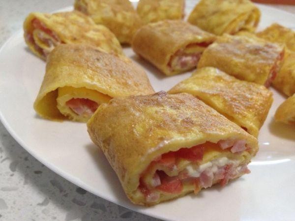 火腿芝士蕃茄雞蛋捲