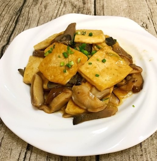 蘑菇燒豆腐1