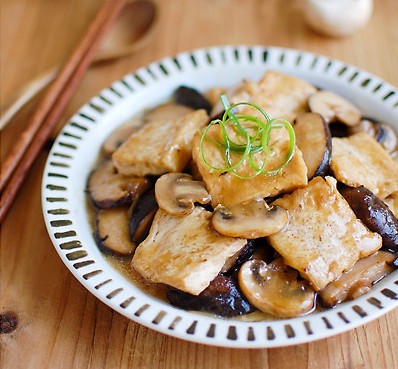 蘑菇燒豆腐2