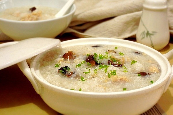 香菇滑雞粥1