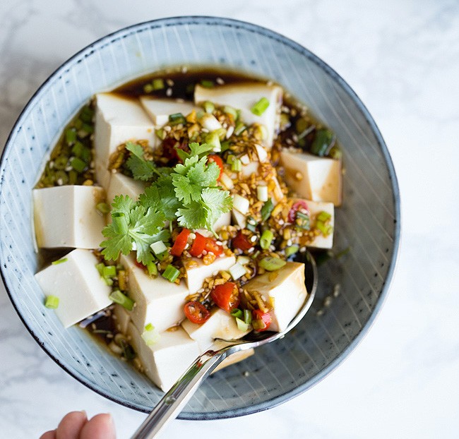 涼拌芫荽豆腐1