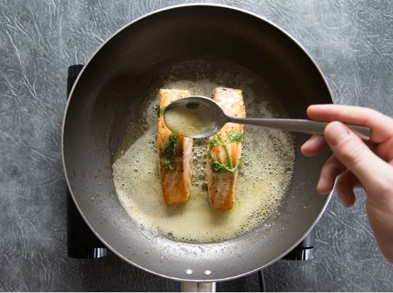 三文魚白汁意麵2