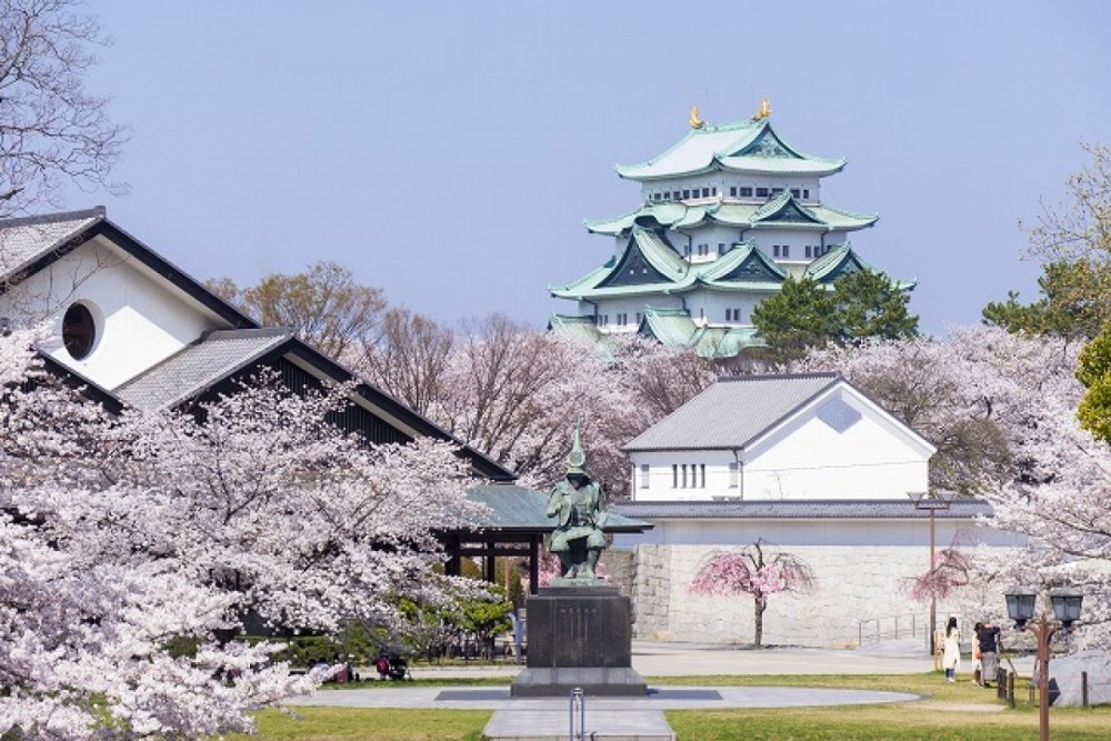 名古屋城