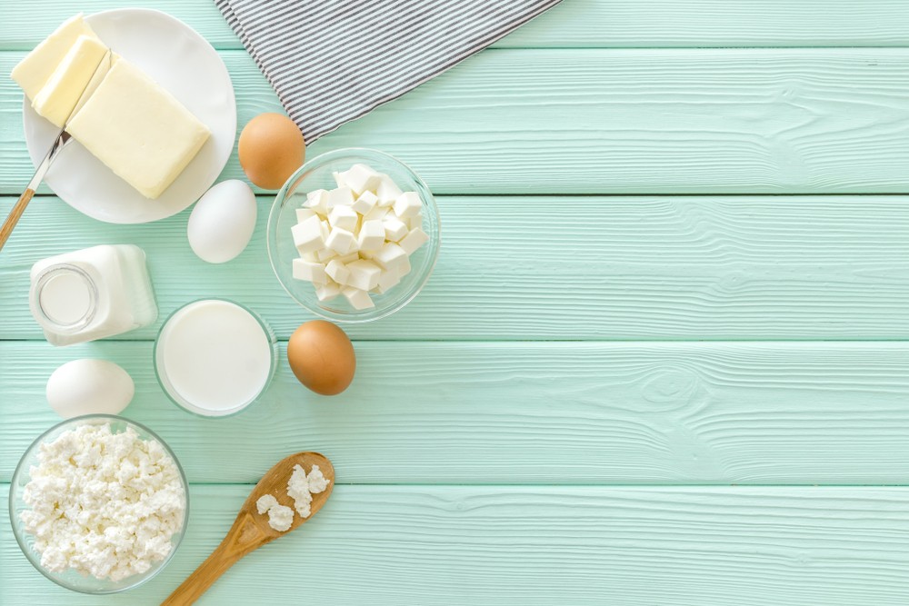 在孕期或哺乳期中，都攝取充足的鈣質，一般建議孕婦和哺乳女性每日攝取1000毫克的鈣質，供胎兒和母體所需。