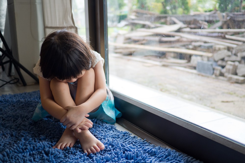 假如發現兒童的焦慮和恐懼變得過度和不合理，與其年齡或發展階段不符，而且已經持續了一段時間，那就要特別留意。