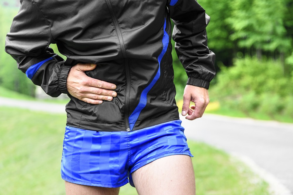 側腹痛(side stitch)常見的現象,科學家給它取了個很專業的名字叫「運動相關的瞬間性腹痛」(ETAP)。