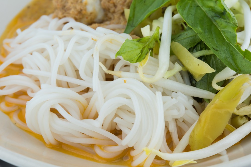 香港人喜歡吃米線。