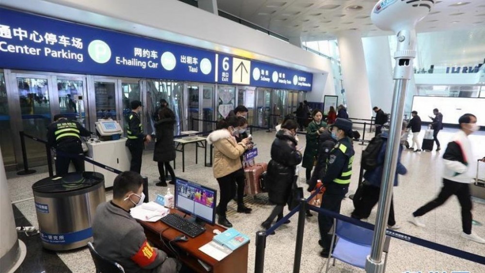 武漢市今早10時起離開通道關閉,公共交通停運。