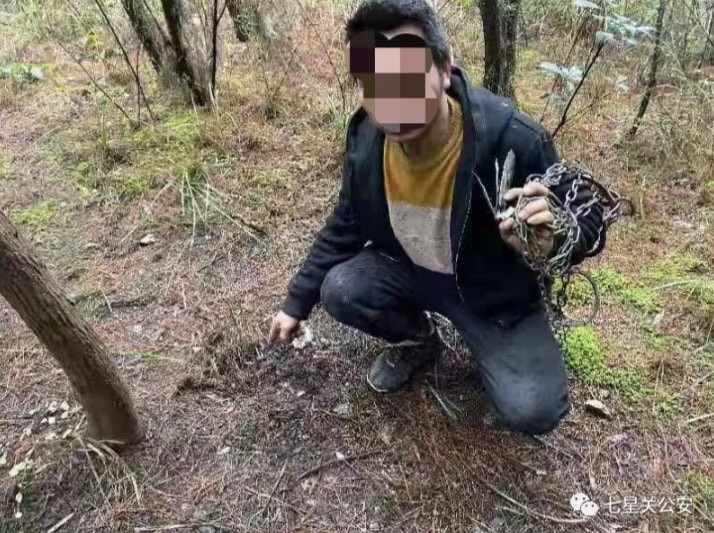 貴州省畢節市一名男子竟然因為武漢疫情爆發後「太無聊」，於是到山上捕獵野味「換個口味」。