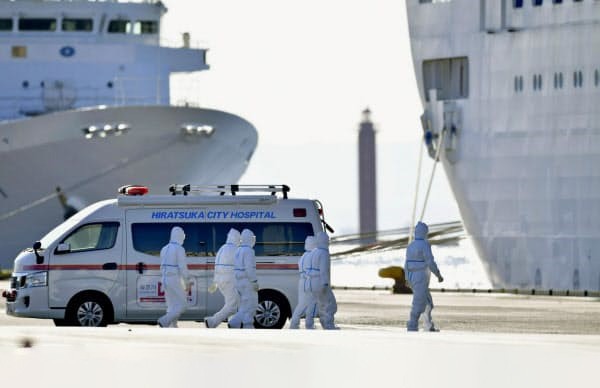 「鑽石公主號」郵輪上確診39名新型冠狀病毒患者,4人為重症患者。