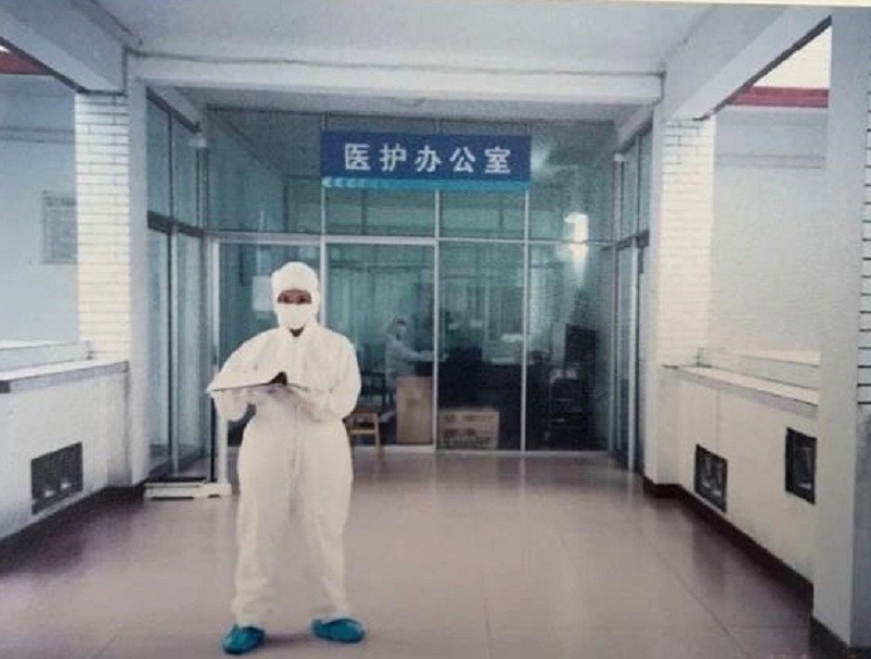 國家衛生健康委、最高人民法院等部門於2月7日發表《關於做好新型冠狀病毒肺炎疫情防控期間保障醫務人員安全維護良好醫療秩序的通知》(下文簡稱通知),從嚴懲處做出傷害醫護人員等違法犯罪行為的人。