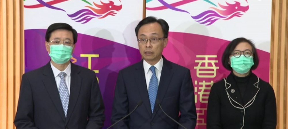 政府將派包機接載滯留湖北港人。