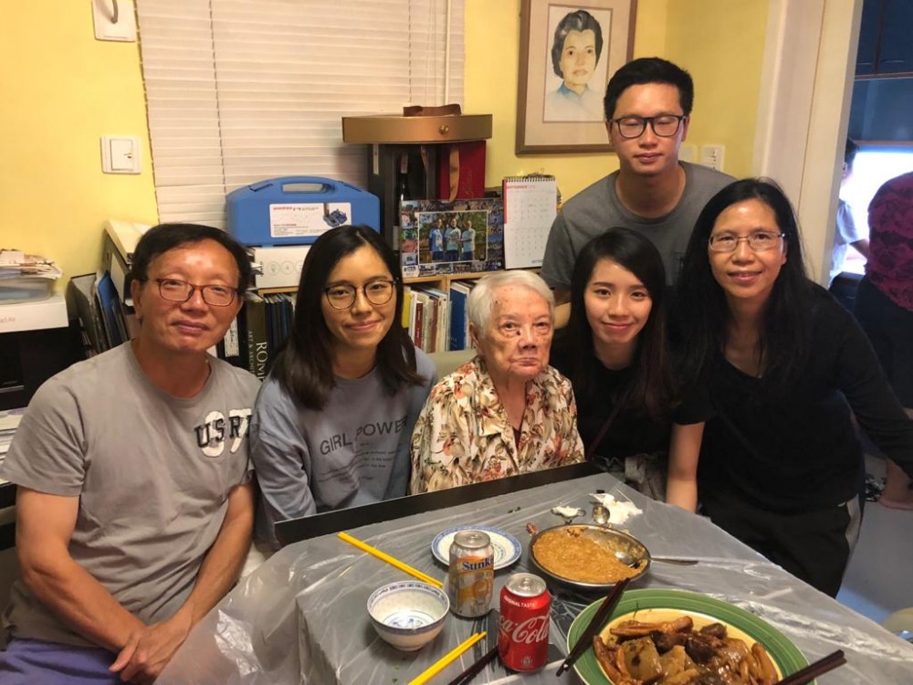 父母:女兒求生意志頑強。