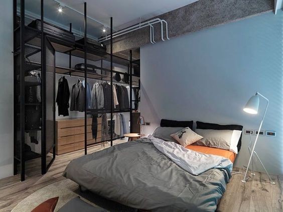 凡舉床上的用品、衣櫃裡的衣服、天然的、人造的纖維等等，幾乎每一天都會和我們的肌膚親密接觸。