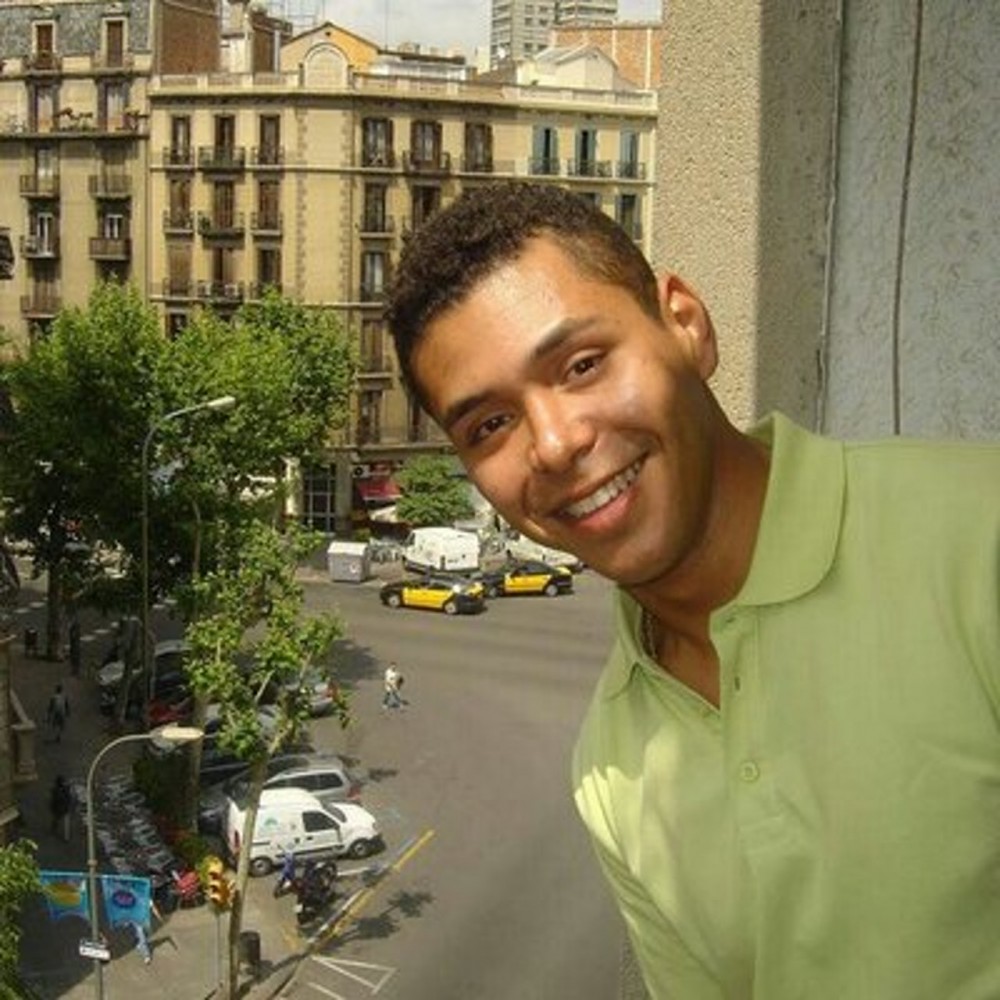 40歲的愛滋病痊癒者—卡斯蒂列霍(Adam Castillejo)。