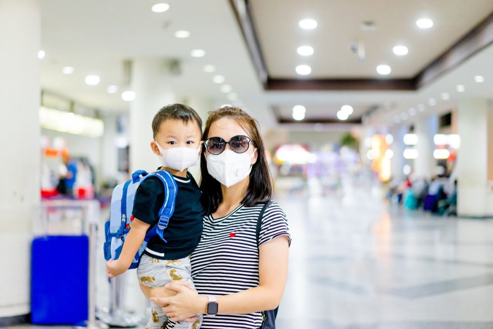 相繼日前有一名4歲男童染疫亡,近日亦有3歲女童染疫後危殆,引發家長關注,擔心仔女染疫。