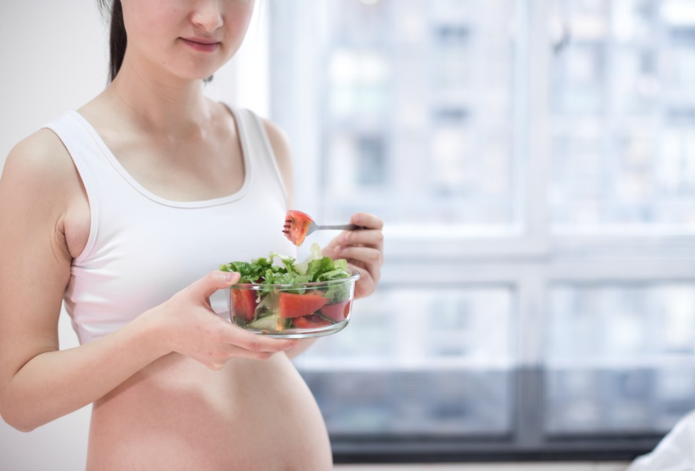 先喝湯、吃蔬菜、再吃肉、最後吃澱粉，按照這個順序吃，想不瘦都難！