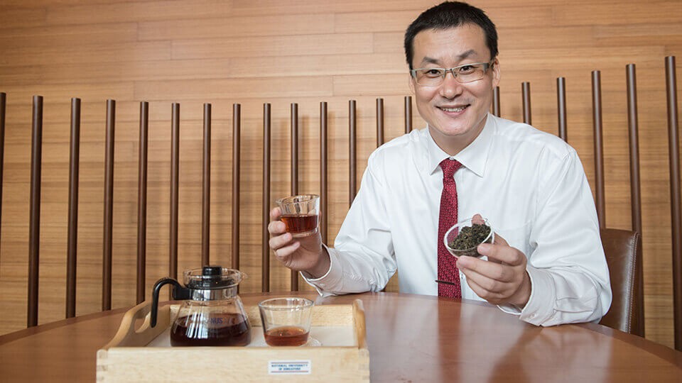 有研究發現,每週至少喝4次綠茶、烏龍茶、紅茶這三種茶,能夠增強大腦的組織力,預防腦退化。