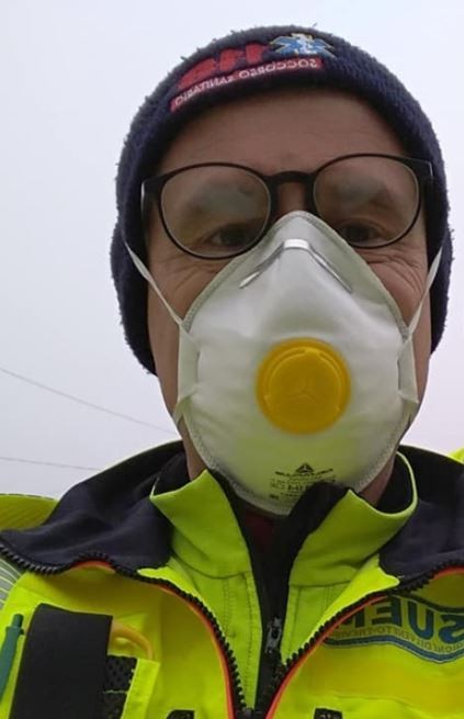 綜合外媒報導,Mauro Migliorini曾任護士,亦曾參與無國界醫生工作,今次將會於醫院投身一線抗疫工作。