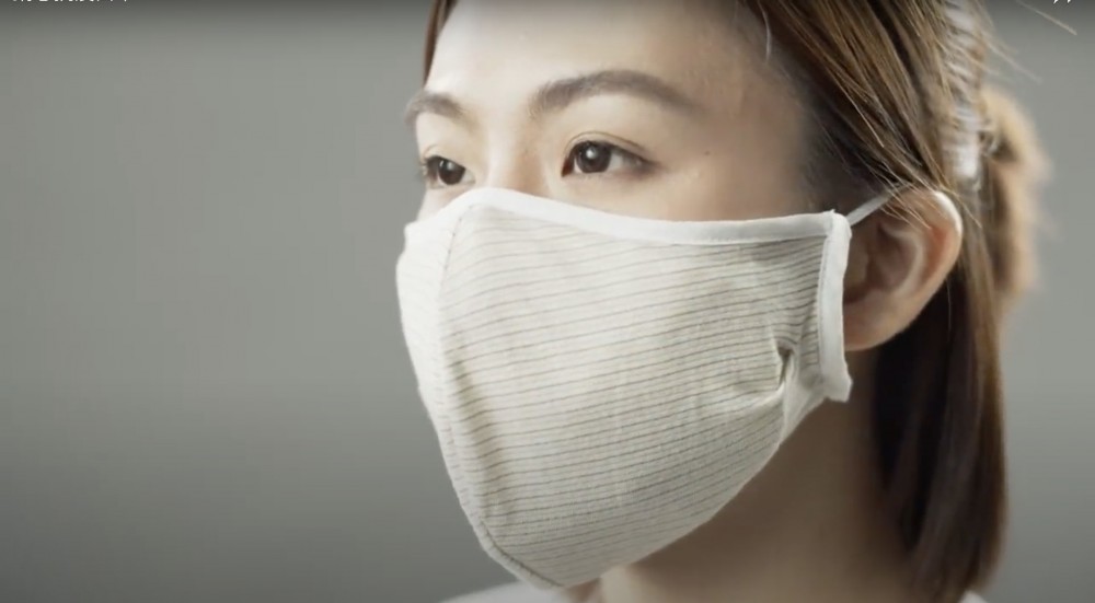 政府將向全港市民派發可重用口罩「銅芯抗疫口罩」(CuMask)。但你知不知,如何正確使用及清洗?不妨參考內文。另外港大感染及傳染病中心總監何栢良建議,四類人應避免戴可重用口罩。