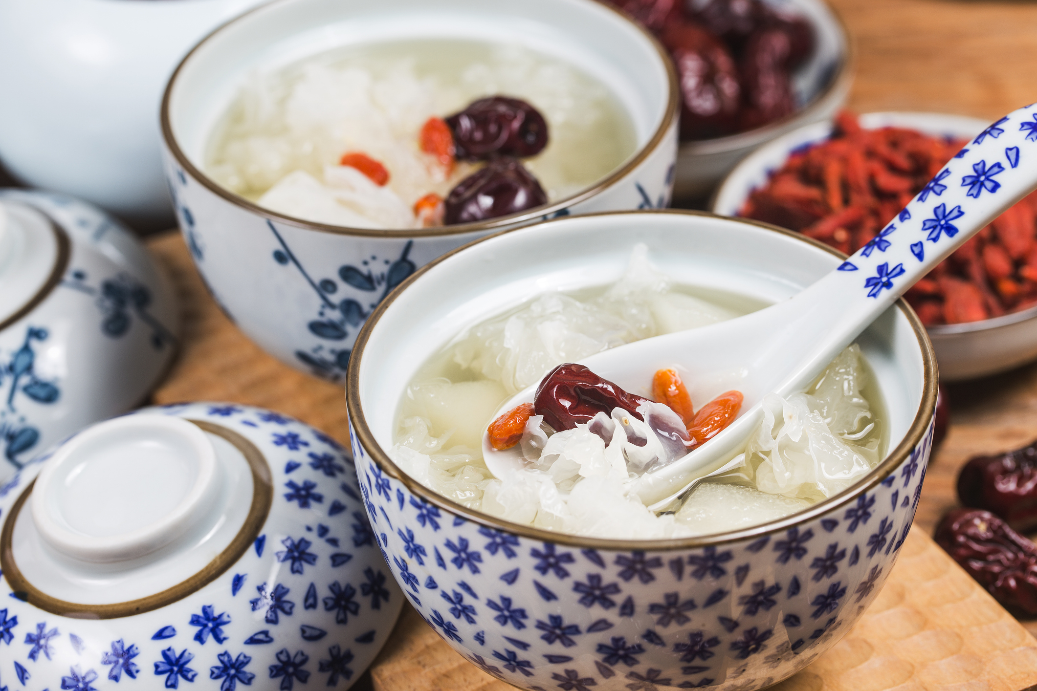 紅棗枸杞雪耳露食譜