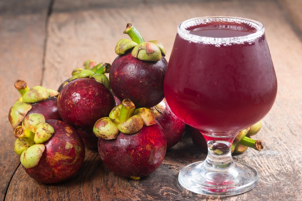 有一為期8星期的小型研究，發現每天飲用2次山竹汁者，體重指數（BMI）往往較低。