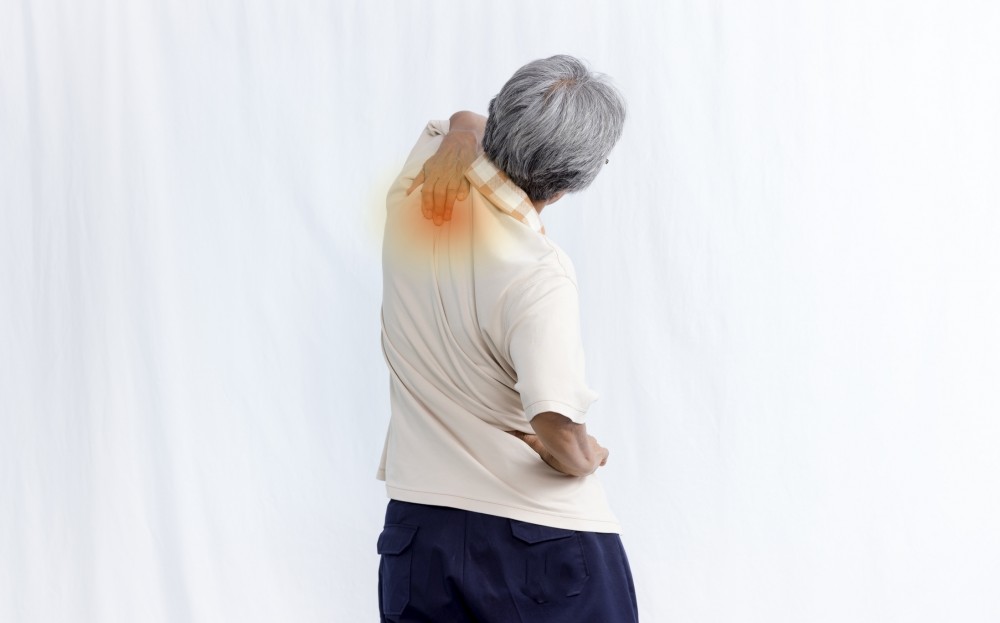 手舉高過頭期間肩膀會痛、無力,有機會是患上了肩關節夾擊綜合症。