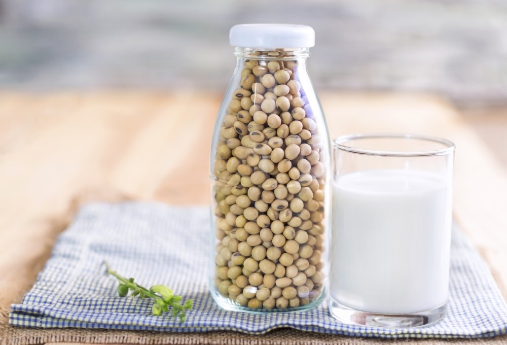 豆奶的蛋白質含量較為豐富,故針對一些全素食者來說,飲用豆奶可有助他們攝取蛋白質,亦是他們飲食中一個重要的蛋白質攝取來源。