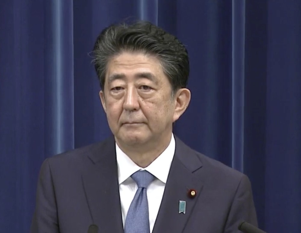 日本首相安倍晉三因健康問題,今日(28日)召開記者會宣布辭任。