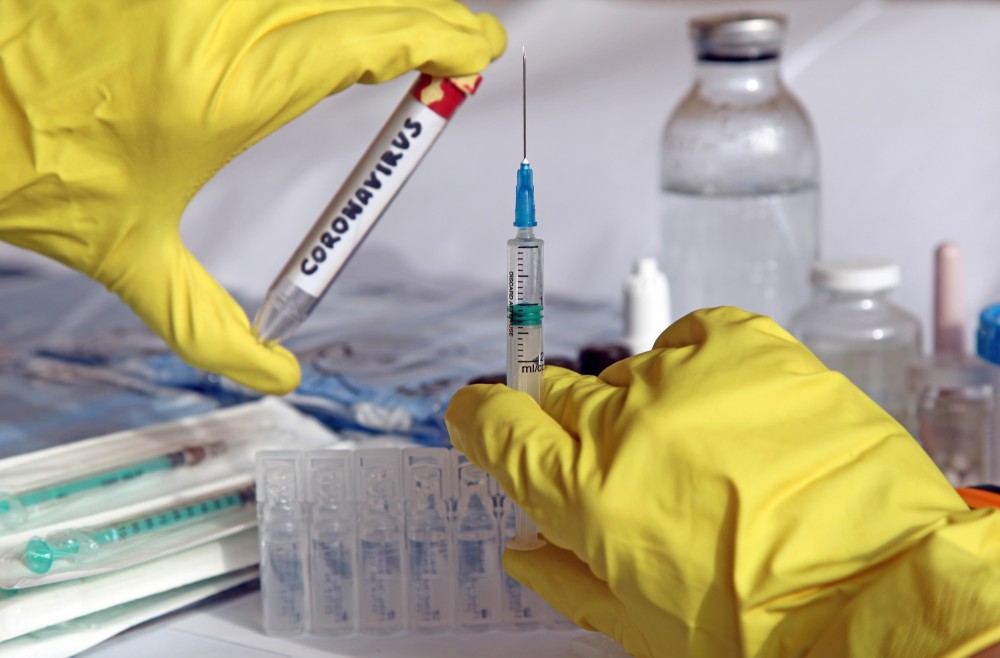 24小時內有兩間藥廠宣佈暫停有關新型肺炎的醫學臨床實驗。