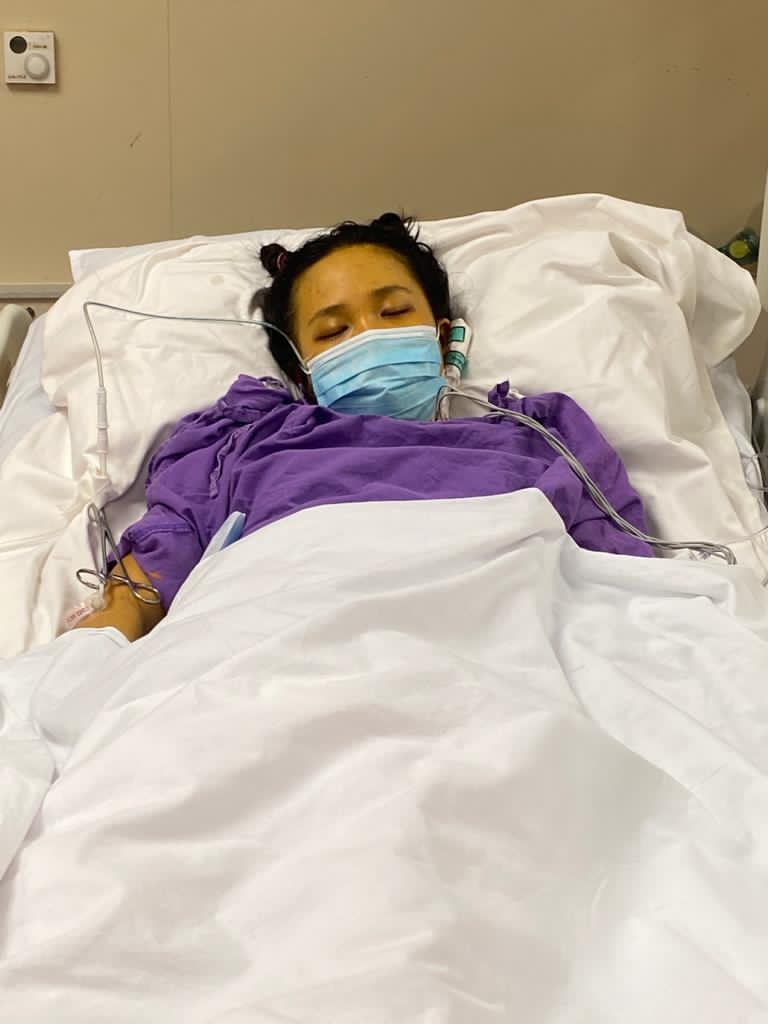 如妍以往愛好行山、跑步等戶外活動,平日身體亦沒有大病,個性活潑開朗。但於於本月初確診急性肝衰竭。