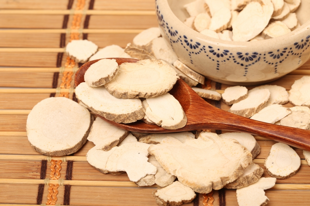 四物湯由四味中藥材所組成,分別是:「當歸」、「川芎」、「白芍」及「熟地黃」。