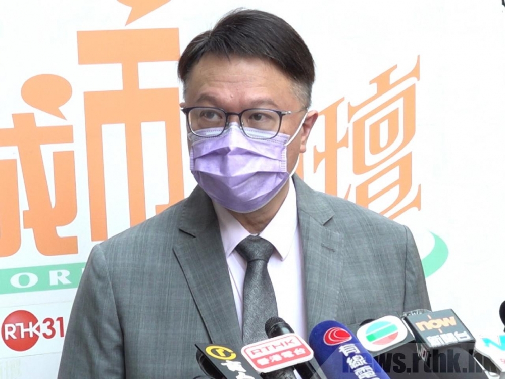 政府專家顧問及中大呼吸系統科講座教授許樹昌今早(12日)表示,近日有健身室出現「超級傳播」,擔心會否因此爆發疫情第五波。