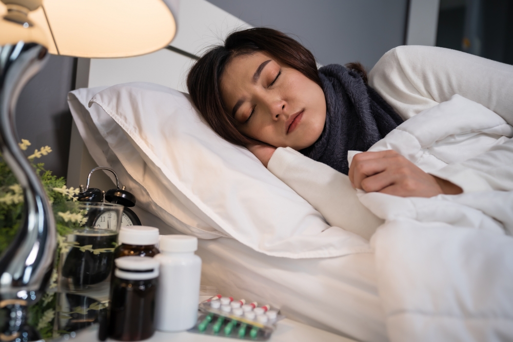 吃安眠藥前,務必細讀服藥指示,並按照醫師吩咐服用;若有其他疾病,或正接受其他藥物治療,也要一併告知醫師,避免引發嚴重副作用。