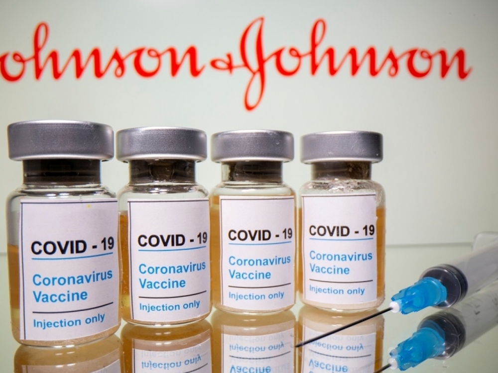 在美國強生公司（Johnson & Johnson）推出的新型冠狀病毒疫苗接種者中，有部分人士出現罕見血栓症狀。