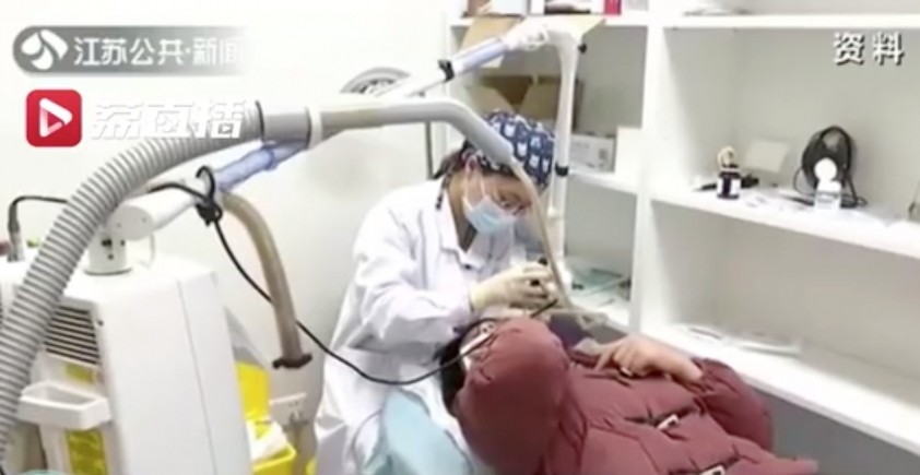 董醫生提醒,脫痣應在正規的醫院接受治療,不能在無牌攤檔治療,因為手術器材難保證操作無菌。