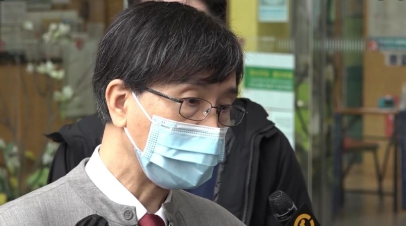 政府專家顧問袁國勇表示,經調查後,懷疑華大基因化驗過程有不足,導致首2個驗所陽性樣本,污染其後28個樣本。