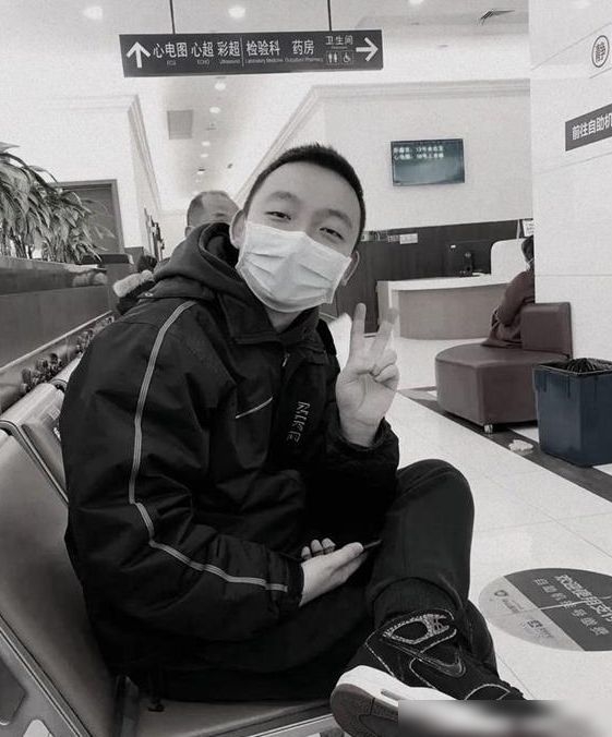 姚策最終因病情惡化在北京離世。