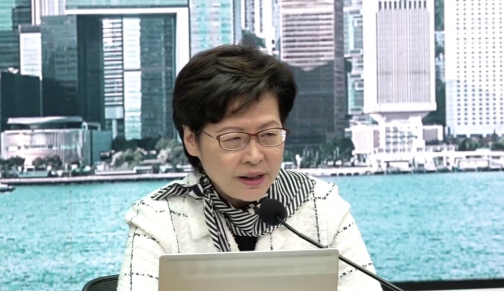 特首林鄭月娥表示,往後放寬部分防疫措施時會考慮市民是否已接種兩劑疫苗。