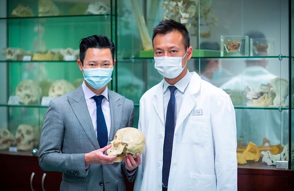 港大牙醫學院研究發現,若於治療早期使用顳下頜關節沖洗術結合咬合夾板的綜合治療,可更有效治療牙骹痛。
