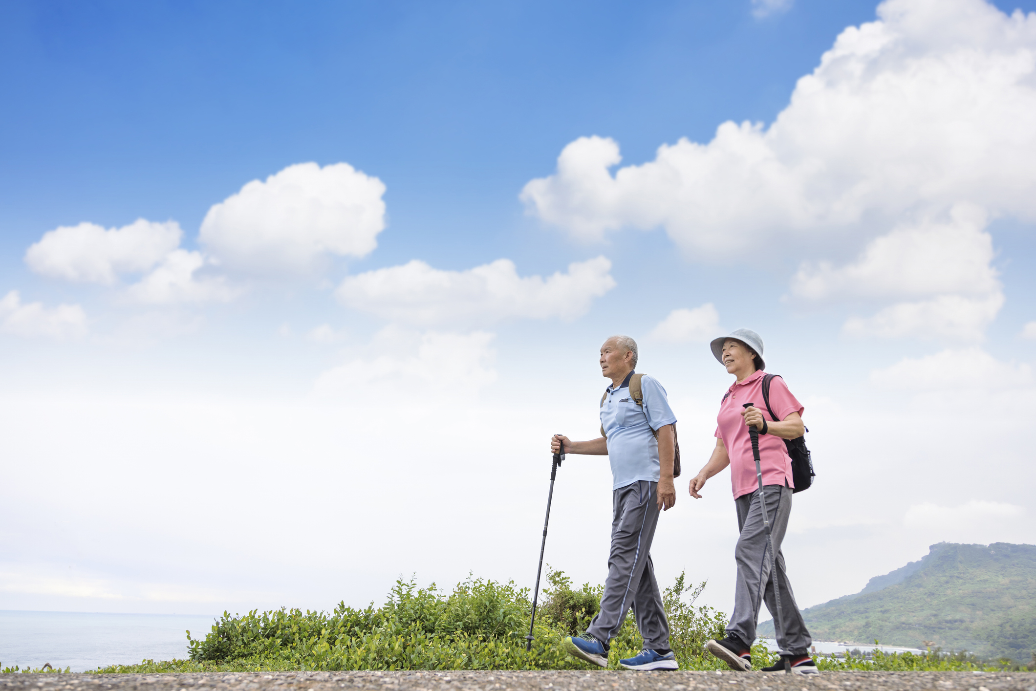 定期鍛鍊有助於保持關節靈活與強壯、周圍肌肉強健、降低骨質流失風險，並有助於防止關節腫脹。