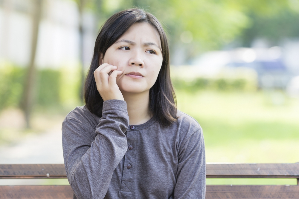 根據不同人的身體體質、敏感程度、患牙情況,牙齒抽神經的疼痛反應或有不同,有的病患於治療後會有術後作用,但不一定是疼痛,且一般不會太嚴重。