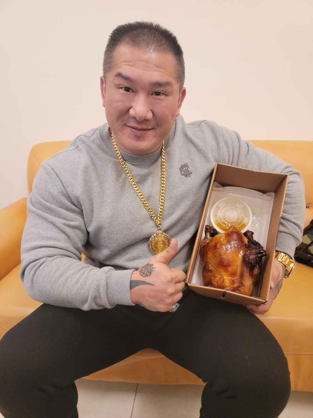 作為健身專家的台灣網紅「館長」自揭最近驗出糖尿病前期。