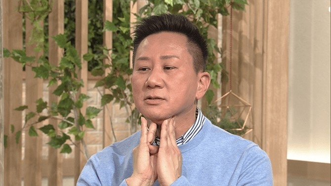 面部按摩促進唾液分泌方法二