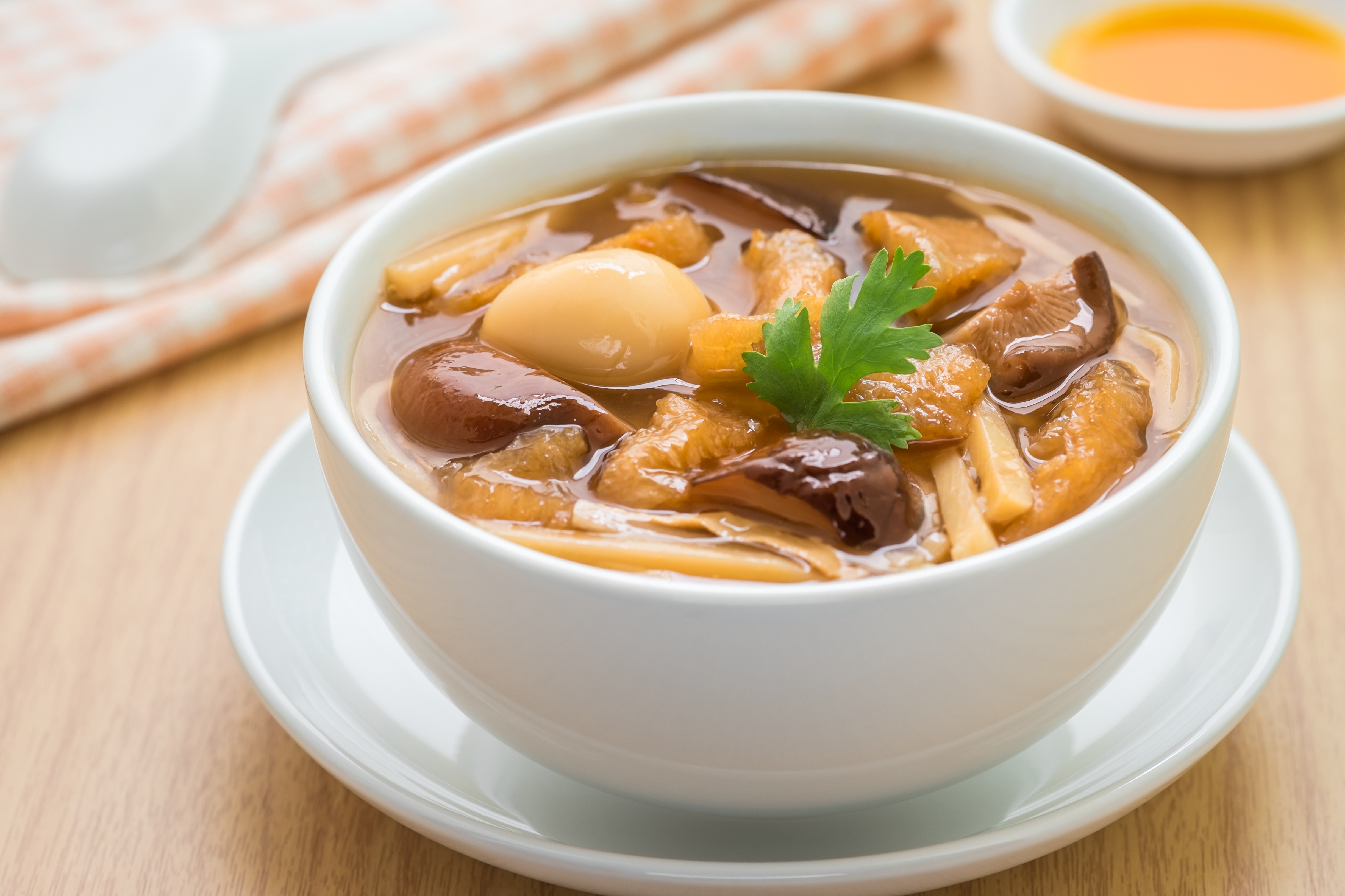 猴頭菇花膠湯做法。